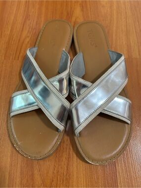 Toms Silver Metallic Crisscross Slide Sandals - Women's